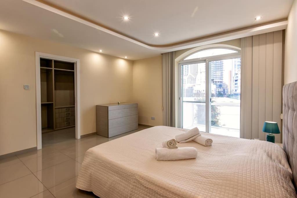 Modern 3 Bedroom Close To Paceville And Apartamento